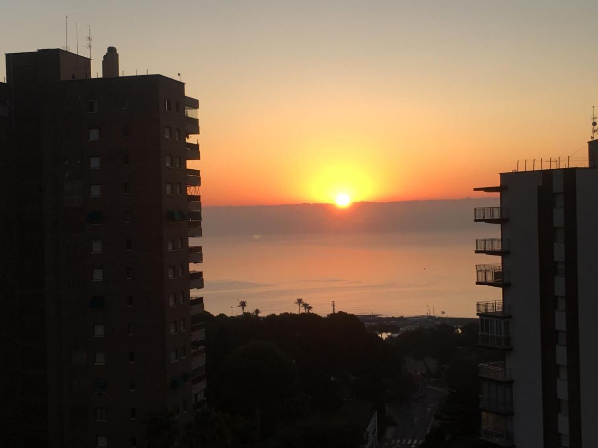 Cosy, Seaview Apartment, Close To Beach And Bars -Edificio Rhin 坎波阿莫 外观 照片