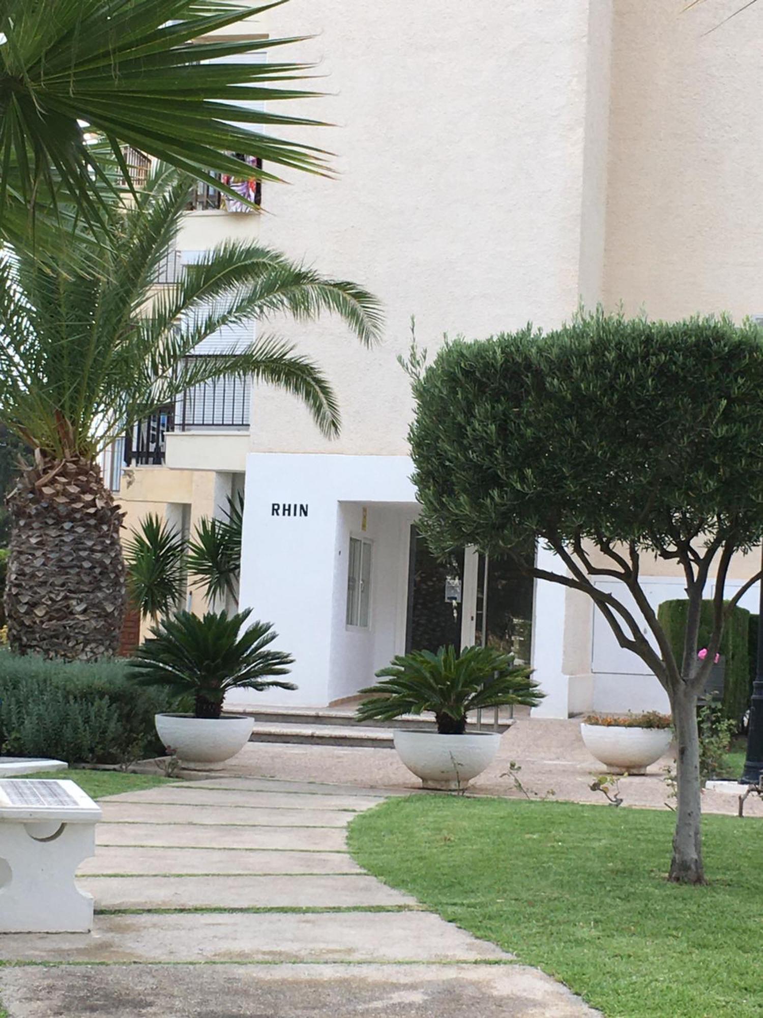 Cosy, Seaview Apartment, Close To Beach And Bars -Edificio Rhin 坎波阿莫 外观 照片